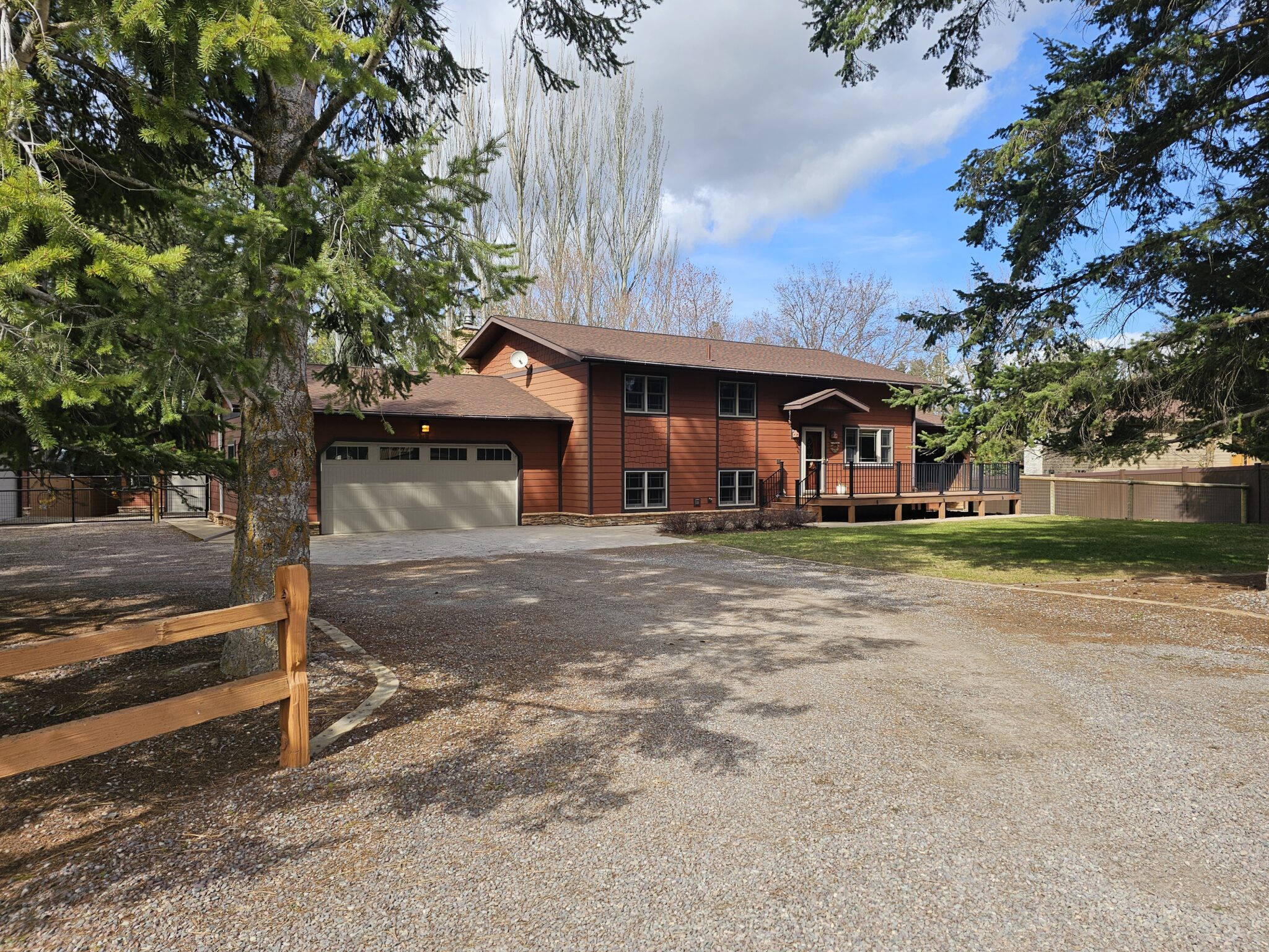 540 Whispering Ridge Lane, Columbia Falls
