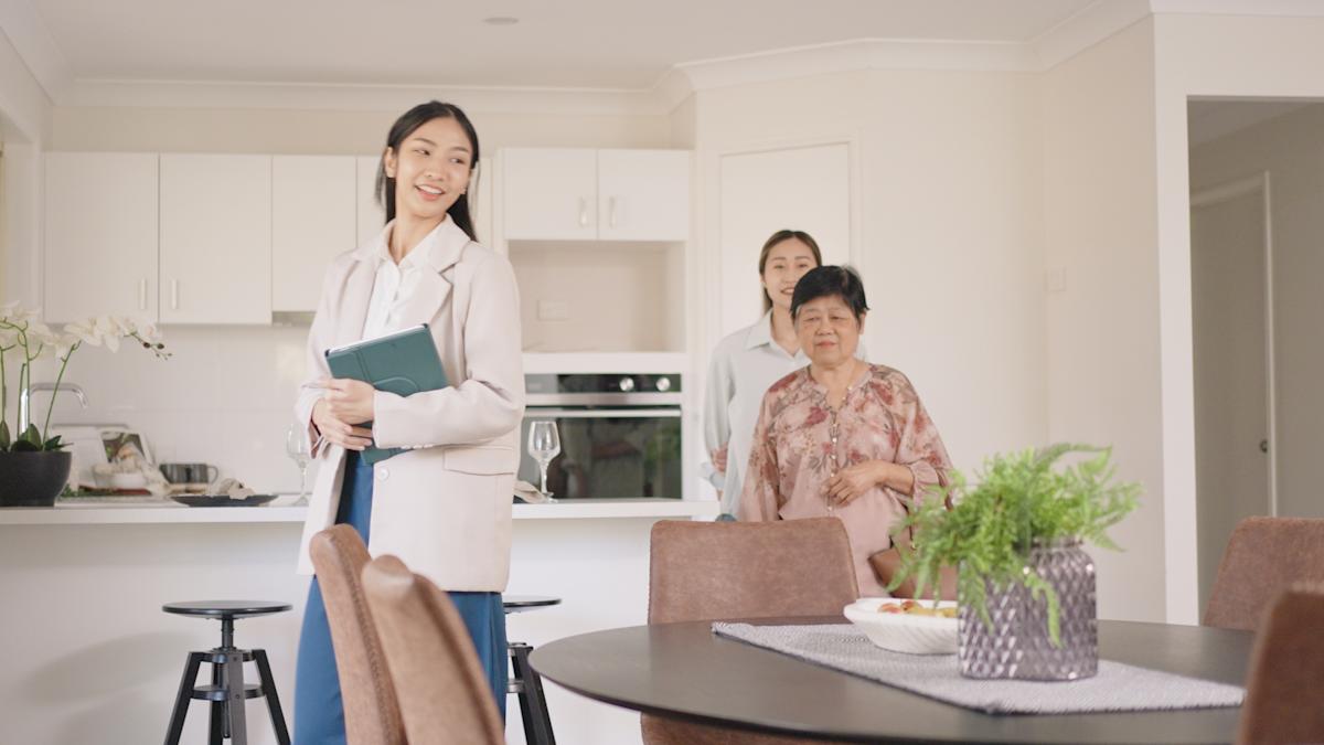 Staging a home may get it off the market faster: NAR